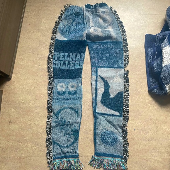 Spelman SoleilCreations Handmade Tapestry Pants Size: Small - Picture 2 of 2